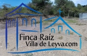 terreno colindante